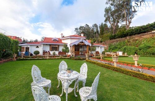 Ooty Villa | 6 BHK Greenwood Bungalow Heritage In the heart of Ooty