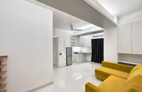Basundhara Residential Area Apartment | 600sqft 5 Elite Stay with Pool and Sauna