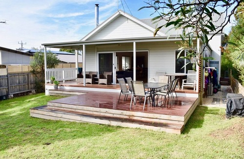 Anglesea House | 7 Parker