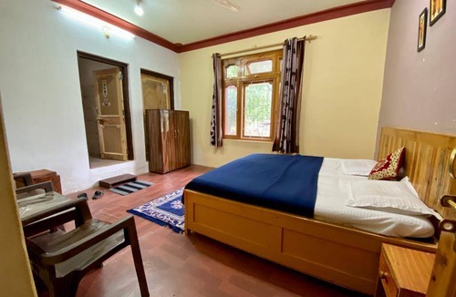 Bandrol Bed & Breakfast | 80 m² Bed and breakfast ∙ 3 guests