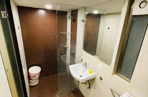 Dumas Apartment | 93 m² Apartment ∙ 2 bedrooms ∙ 4 guests