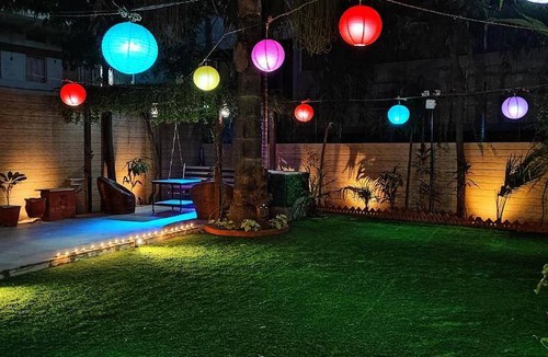 Maninagar House | 960 m² Bungalow ∙ 3 bedrooms ∙ 9 guests