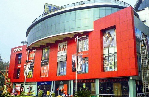 Pitampura Hotel | 97 m² Hotel ∙ 2 guests