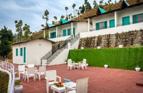 Ranikhet Villa | A heavenly himalayan getaway in complete solitude on a hill