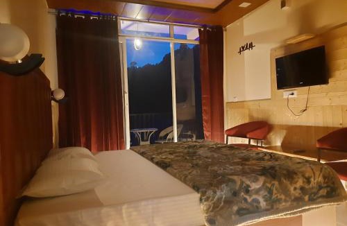 Shimla House | Aagaman Woods