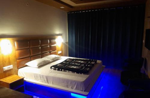 Shimla House | Aagaman Woods