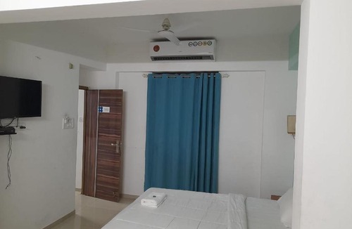 Baner Bed & Breakfast | AAKIYO ROOM