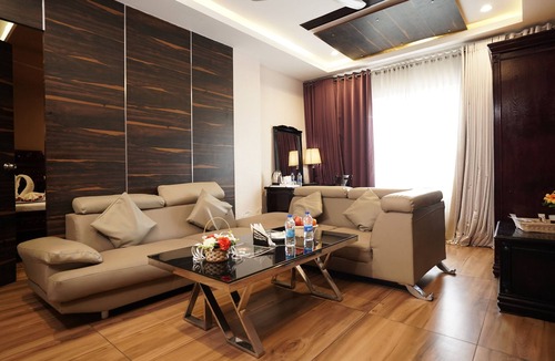 Palayankottai Bed & Breakfast | AAR Royal Residency - Palmyra