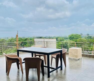 Bhopal House | Aerostay