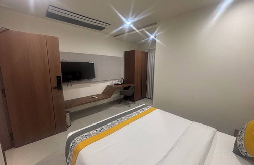 Gadag-Betageri Hotel | AGASTYA INN