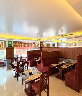 Mallapalli Hotel | Aira Residency