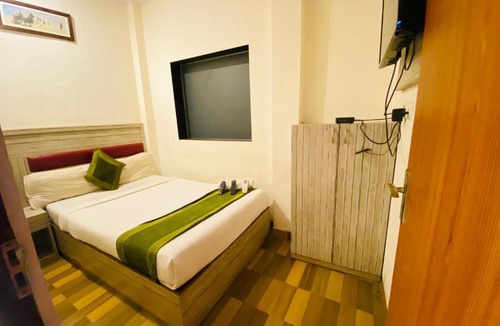 Chakala Hotel | AIRPORT INN RESIDENCY