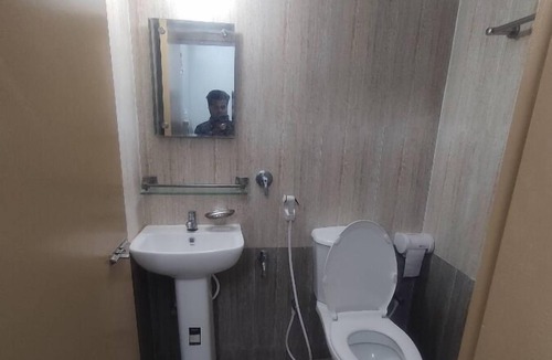 Dhaka Division Hotel | Alam Resort Nikli Haor
