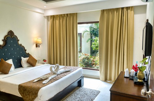 Bail Parao Hotel | Alaya resort Corbett