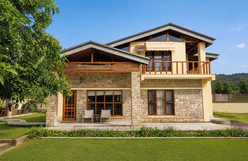 Dhela Apartment | Alaya Stays Dhela Jungle Retreat
