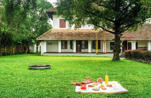 Alwaye Villa | Alaya stays Mangaly Heritage 3BHK Villa