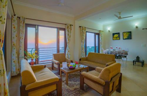Kasauli Villa | Alaya Stays Pine View Cottage - 3 BHK Himalayan Retreat with Scenic Views