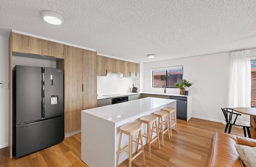 Tweed Heads Apartment | Ali's Waterfront Escape - Kayaks, Fishing, Beach