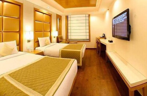 Patel Nagar Hotel | Almondz Hotel