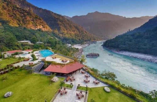 Tapovan Apartment | ALOHA On The Ganges 2BHK Ganga Facing 408