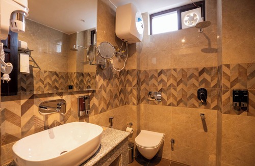 Bhagsu Nag Hotel | Alt Life Luxe Himalayan Crown Mcelodganj