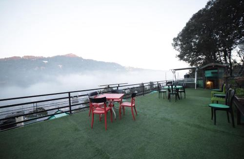 Nainital Hotel | Aman The Lake Side Nainital