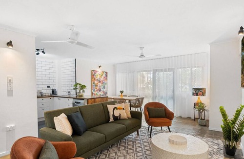 Cairns North Apartment | Amara on Lake Street – Chic Ground-Floor Cairns Escape