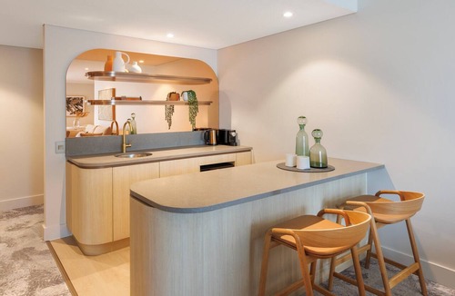 Spring Hill Hotel | Amora Hotel Brisbane