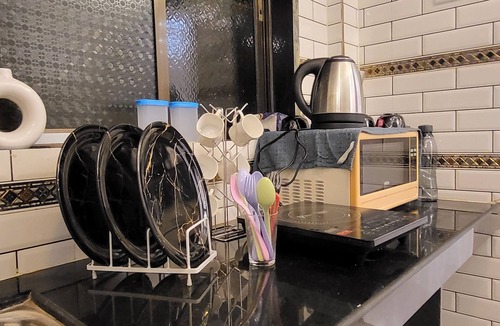 Bandra West Apartment | Amour Bandra: A Cozy Affair at Chapel Rd