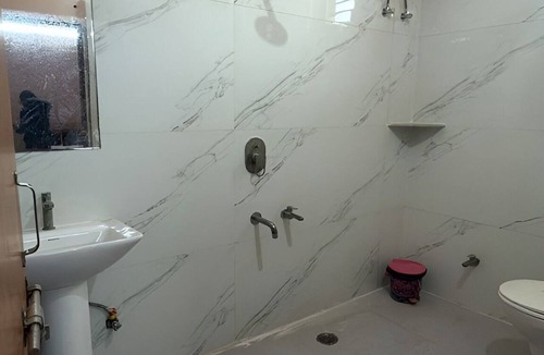 Vrindavan House | Amrit Guest House