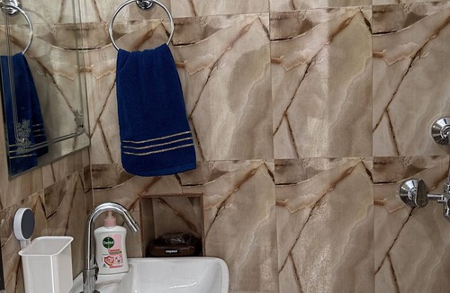 Sindhi Camp House | Anantam Stays by Hotel Bhopal Palace | Premium Couple-Friendly Rooms