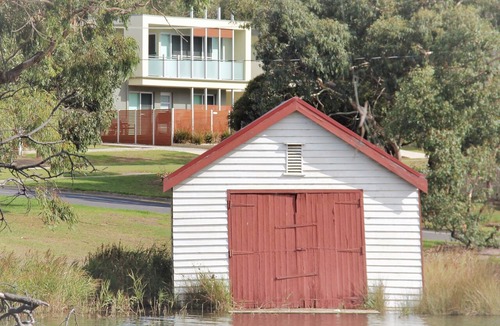 Anglesea House | ANGLESEA RIVER BEACH HOUSE