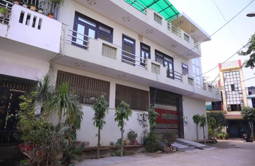Agra Apartment | Apartment #1 at Sadhnaaa Apartments Agra