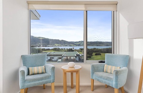 Apollo Bay Apartment | Apollo Blue 12