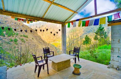 Banjar House | Apple Blush Retreat - Tirthan Valley