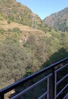 Theog Apartment | Apple Bud Homestay