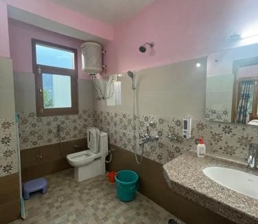 Manali Cabin | Apple Groves Cottage