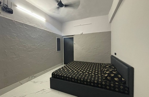 J B Nagar Apartment | Aqua Stays