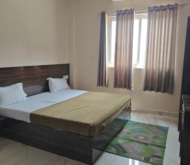 Tarabganj House | Aradhya Palace and Marriage Lawn