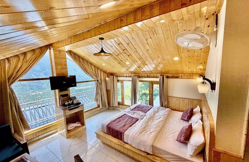 Burwa Hotel | Aranya Retreat Himachal