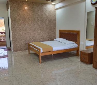 Ulhasnagar Hotel | Arav Resort
