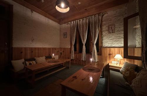 Banjar Cabin | Aroha Living