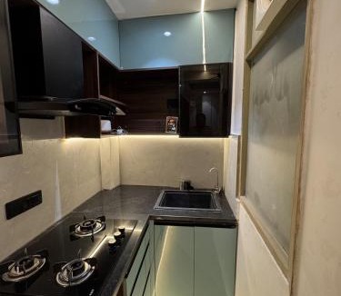 Sainik Farm Apartment | Artisan Abode406 Luxury Studio in Saket