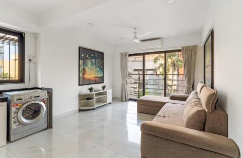 Khar Apartment | Athena 2BHK Khar W by The Bombay Home Company