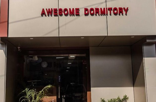 Sakinaka Hostel | Awesome Dormitory - Men only