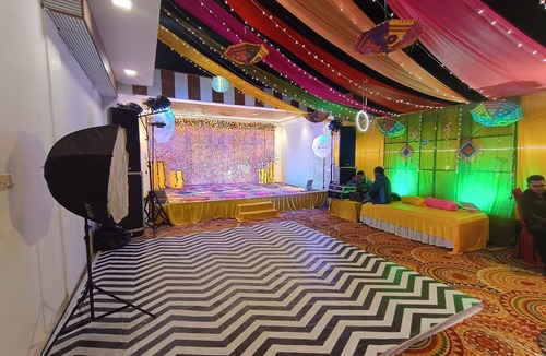 Lucknow Hotel | AYANSH KLYDE INN