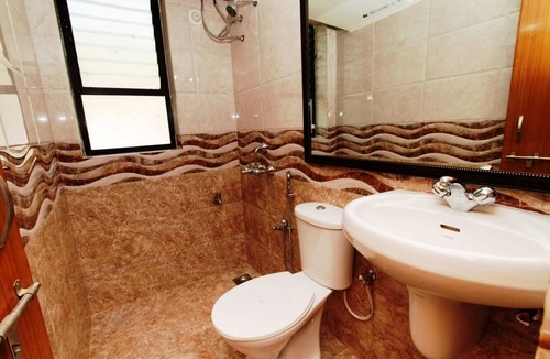 Saunta Vaddo Apartment | Baga Beach Apartment Near Titos Club