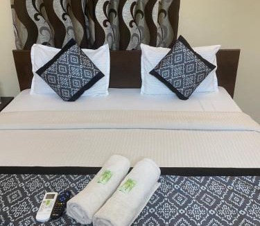 Saunta Vaddo Hotel | Baga Beach Palms