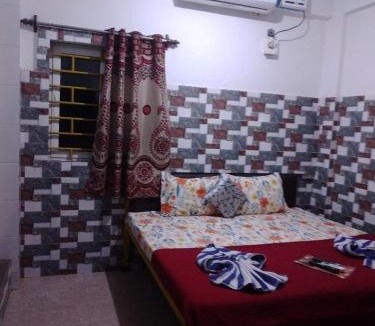 Saunta Vaddo House | Baga Fisherman Leisure Stay Guest House