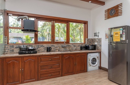 Gauravaddo Villa | Bali Style Self Catered Villas, Spacious 10BHK with Private Swimming Pool